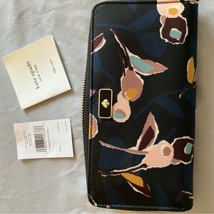 Kate Spade Wallet. - New with Tags